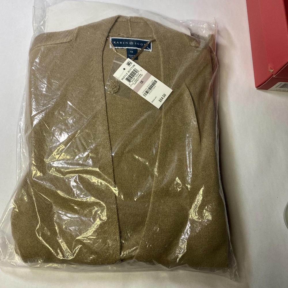 Karen Scott Women’s solid cardigan sweater, long sleeve, 1X Chestnut Heather,
